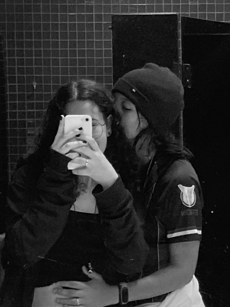luiza tweet media