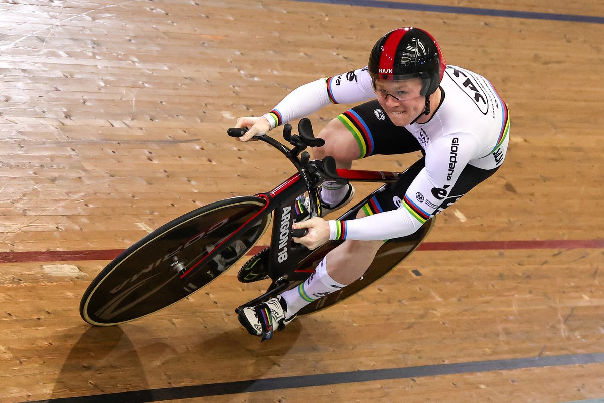 Junior World Champion Tayte Ryan had a brilliant #OceaniaTrack Championships winning four gold. The 1km time trial Junior World Champion wore the rainbow jersey with pride setting a new Oceania Championship Record of 1:01.519.

Photos: Aaron Gillions