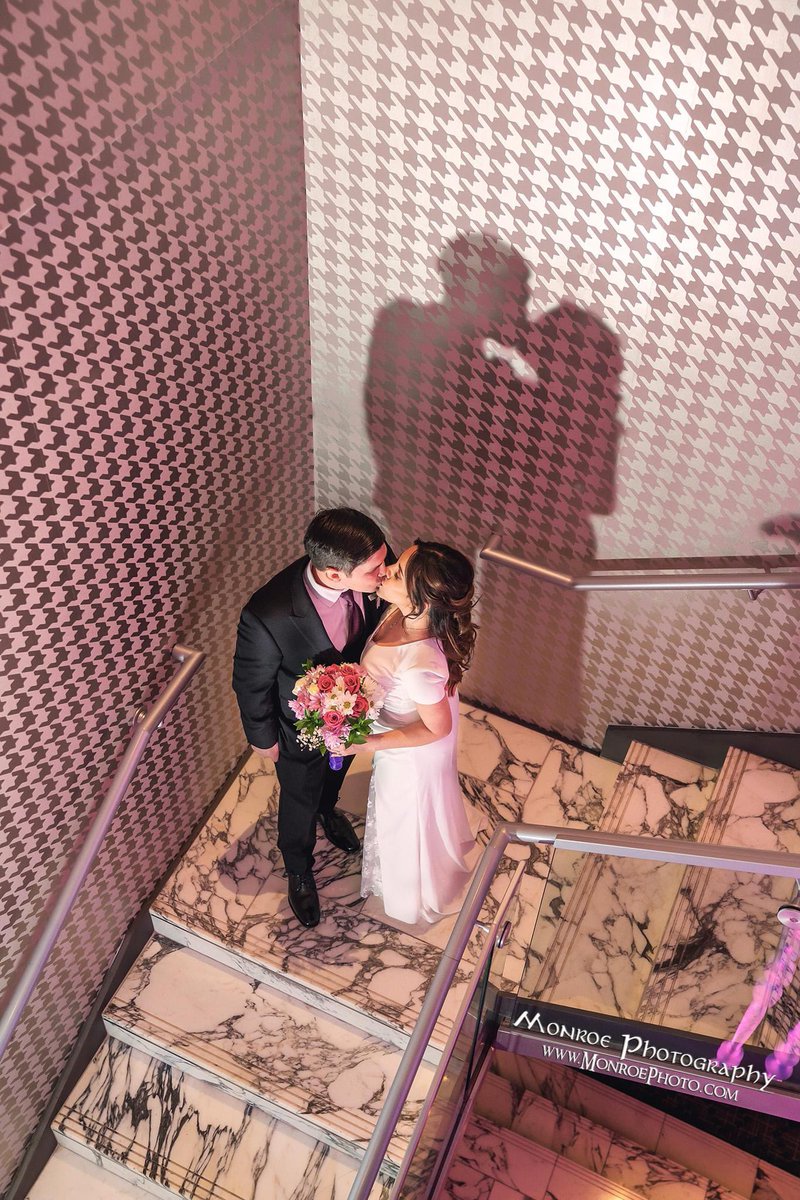MonroePhotoUSA's tweet photo. Happy Anniversary Amanda and Ian!

https://t.co/5lJn6hQgPM

#wedding #weddingphotographer #destinationwedding https://t.co/PNWjvxtiaF