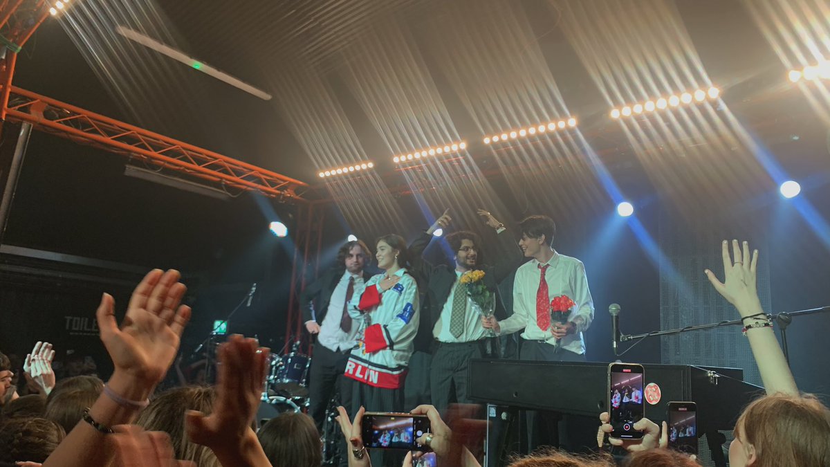 no one here knew i was DAILYWASIAPR