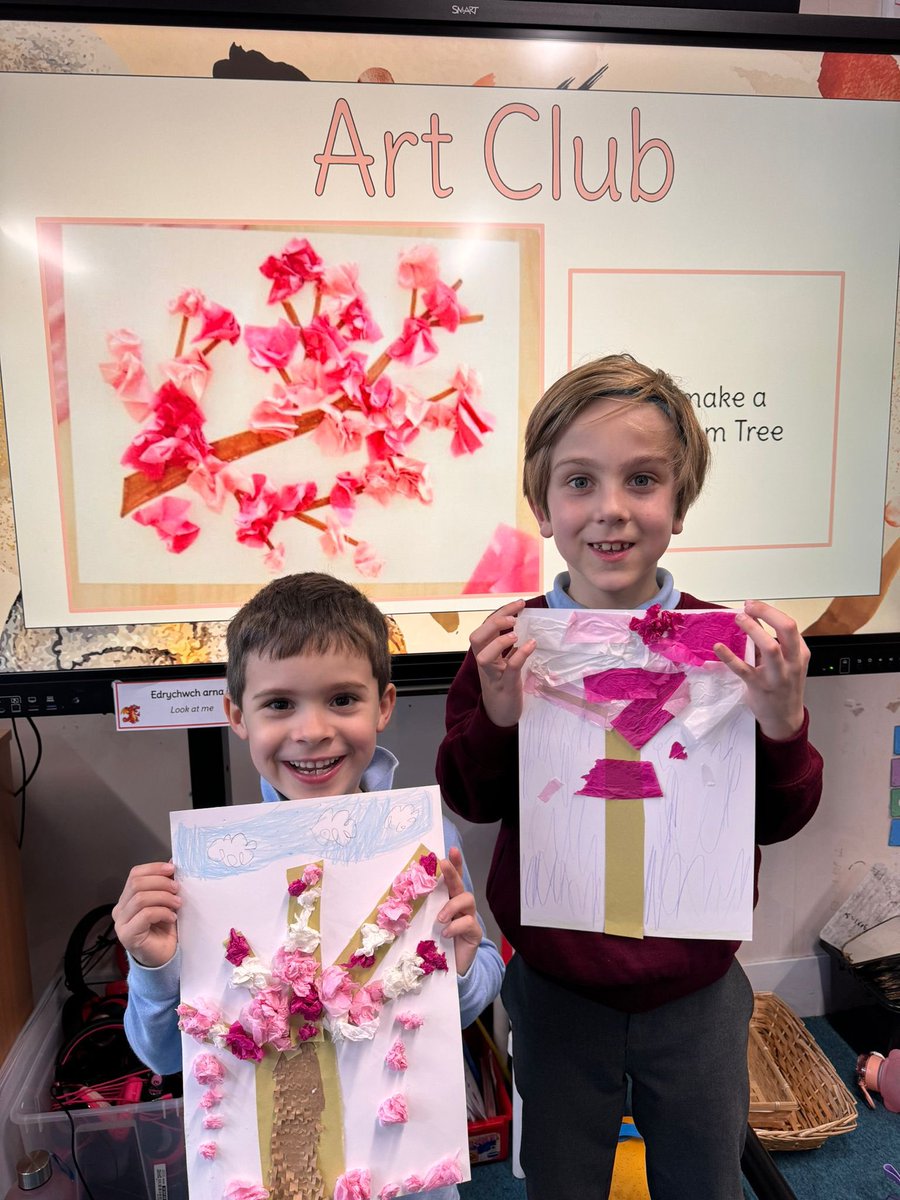 whitchurchprm's tweet image. Some of Art Club’s beautiful blossom tree creations. #WPSExpressiveArts 🌸