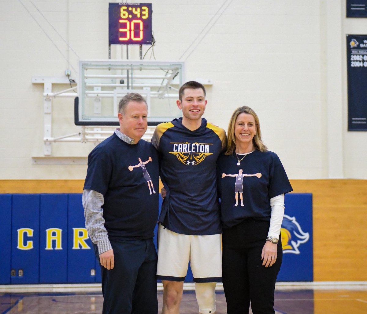 New Trier Boys Hoops tweet media