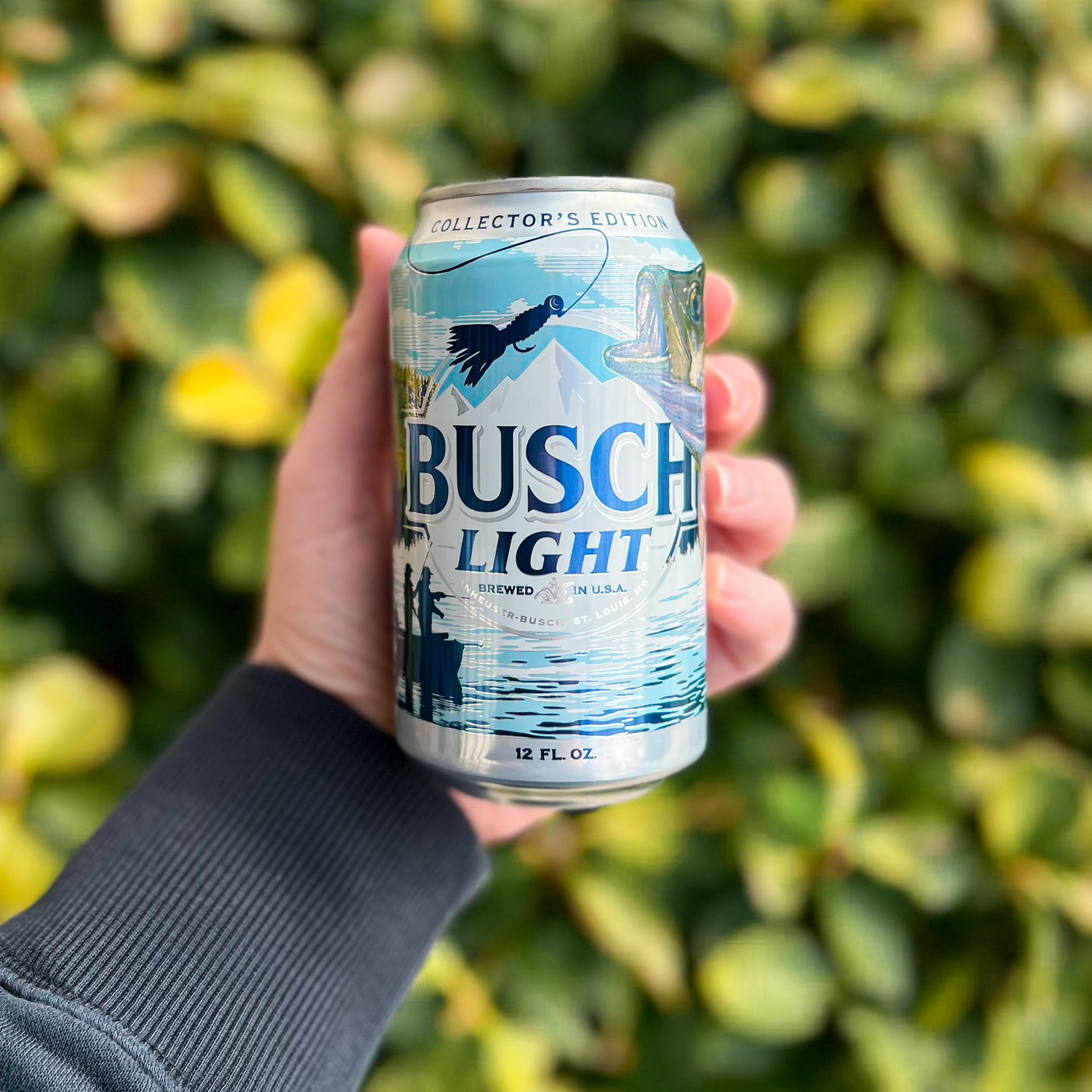 Flint Hills Beverage on X: It's o-fish-al! 🎣 Busch Light Fishing  Collector's Edition Cans are dropping soon, and we can't wait for you to  reel in all four. 🐟🍻  / X