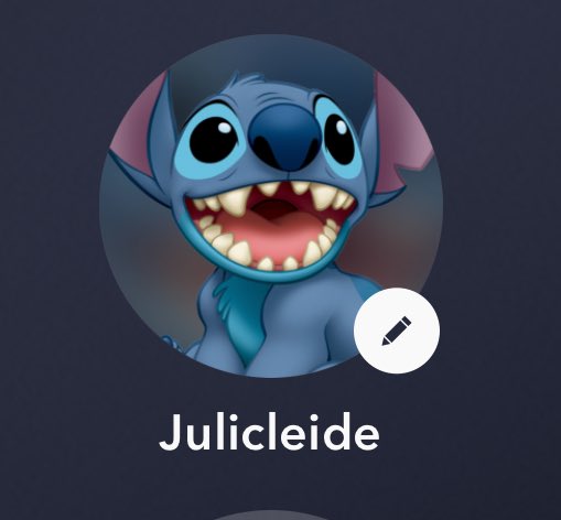 goddessguy's tweet photo. A instituição de eu nunca lembrar o nome da @ju_bilecki nos streamings e e acaba tendo vários nomes https://t.co/uytiYhPQnF
