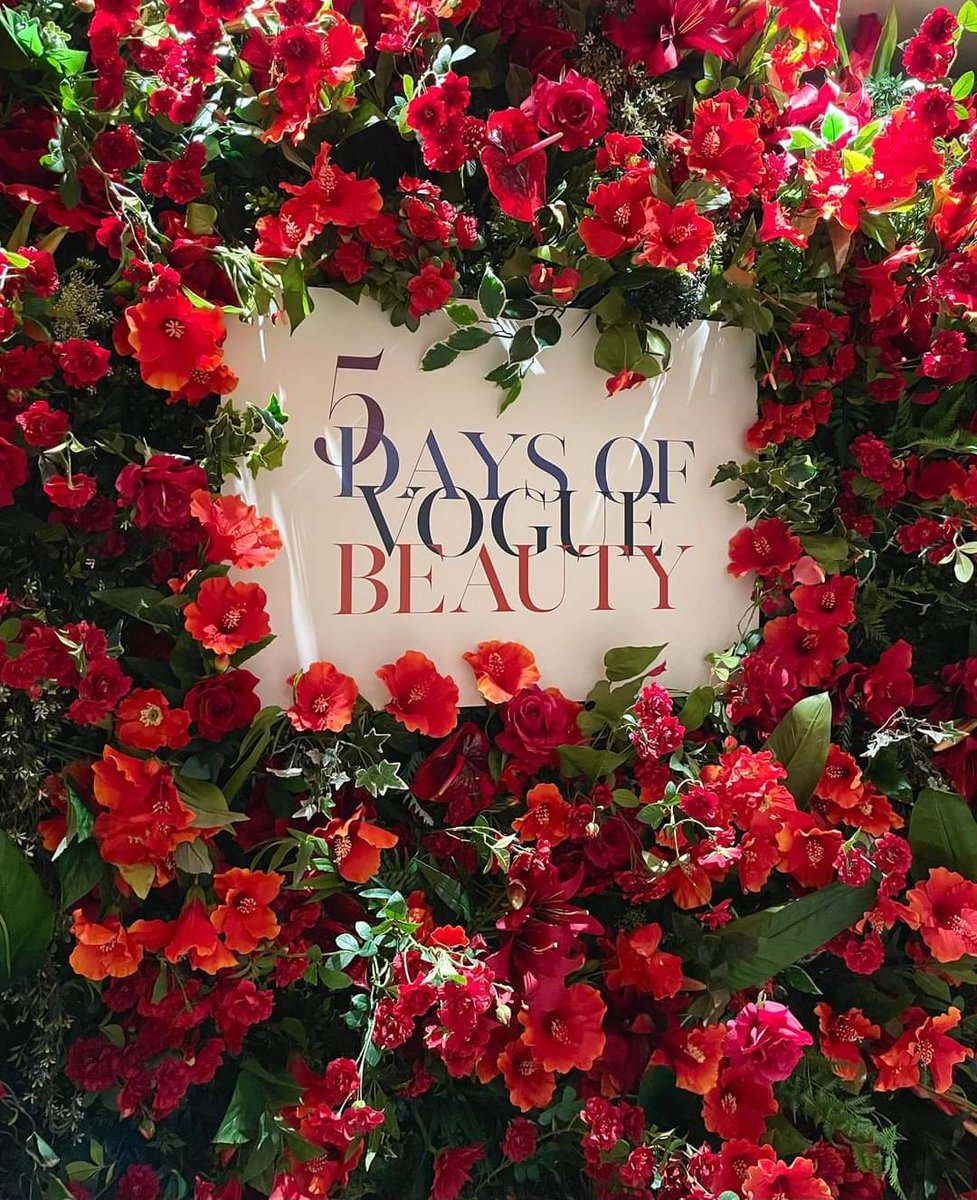 Ferris Heart Sloane tweet media