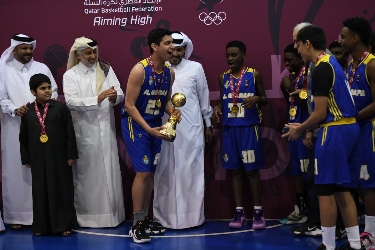 تتويج ناشئونا بكأس الاتحاد لكرة السلة

التفاصيل:
🔗 shorturl.at/auxEL

#الغرافة