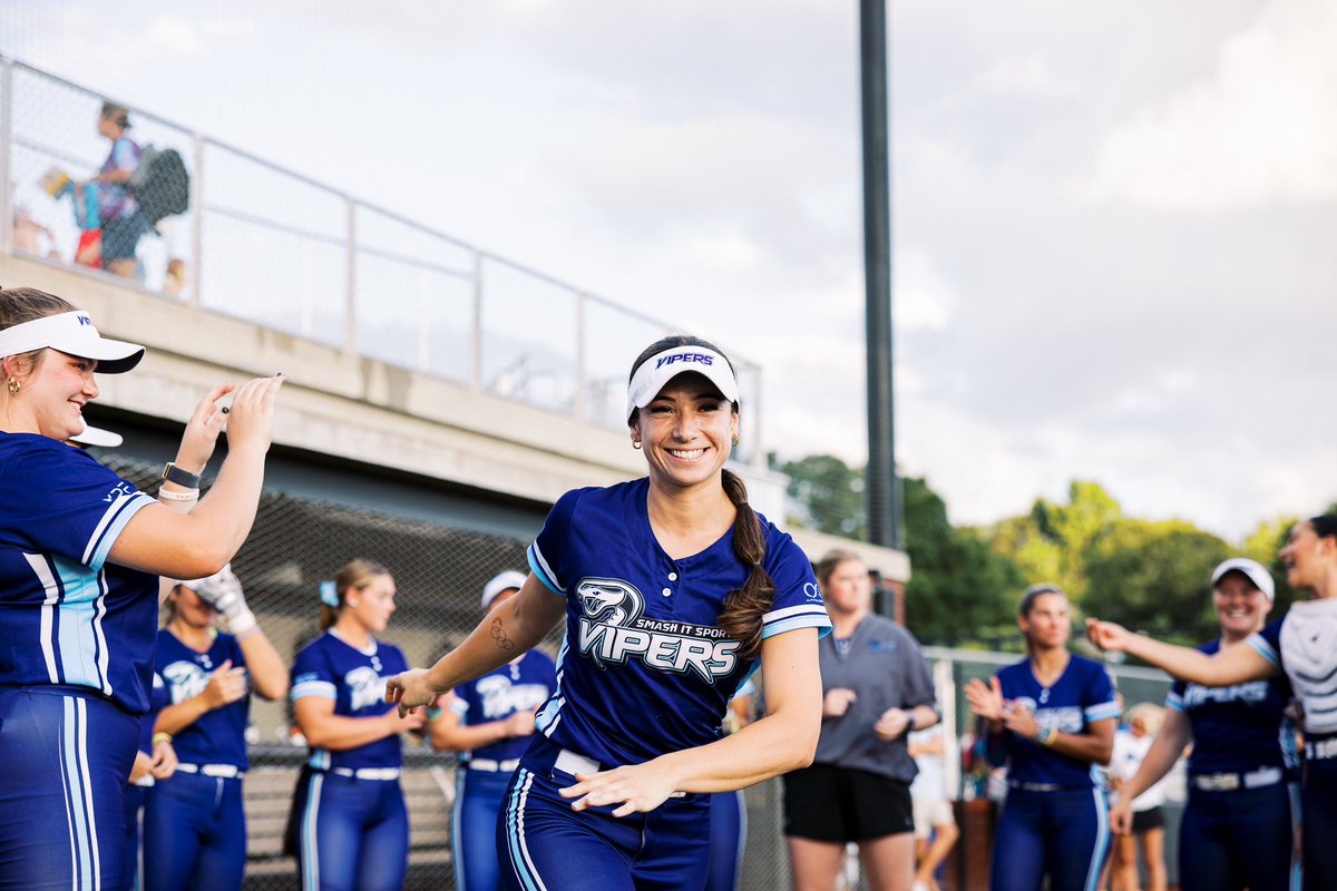 wprofastpitch tweet picture