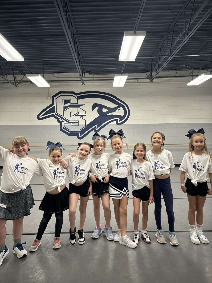 Cactus Shadows Pom tweet media