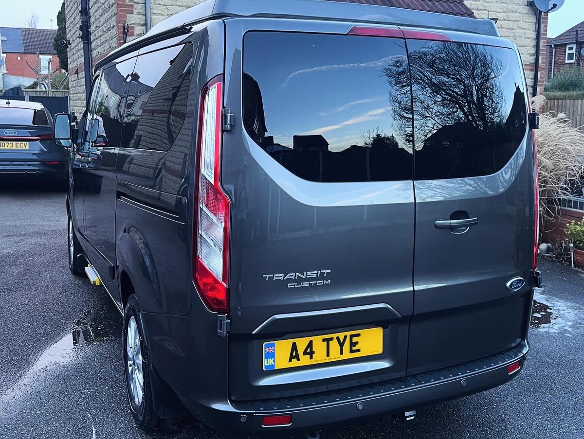 MrTye5C's tweet photo. Day one of the holidays and I’ve cleaned my dad’s van! 😂 https://t.co/ftoBBhbCmW