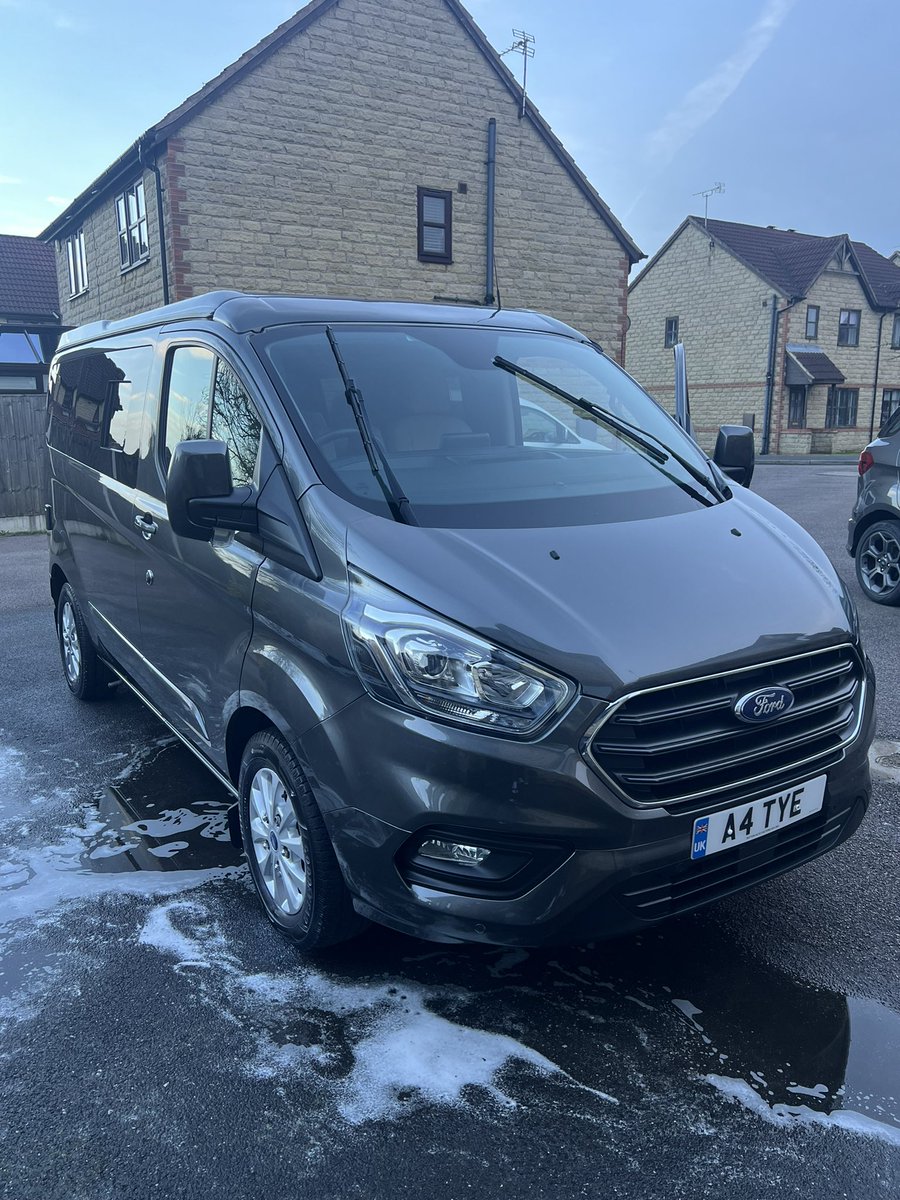 MrTye5C's tweet photo. Day one of the holidays and I’ve cleaned my dad’s van! 😂 https://t.co/ftoBBhbCmW