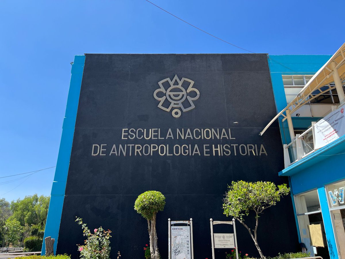 Hoy 19 de febrero a las 10 am dio inicio el proceso de admisión a las licenciaturas 2024
¡No te quedes fuera! 
#antropologiasocial #antropologiafisica #etnologia #etnohistoria #historia #linguistica #arqueologia #CDMX #mexico
#LaCasadelaAntropologia #ENAH #INAH
