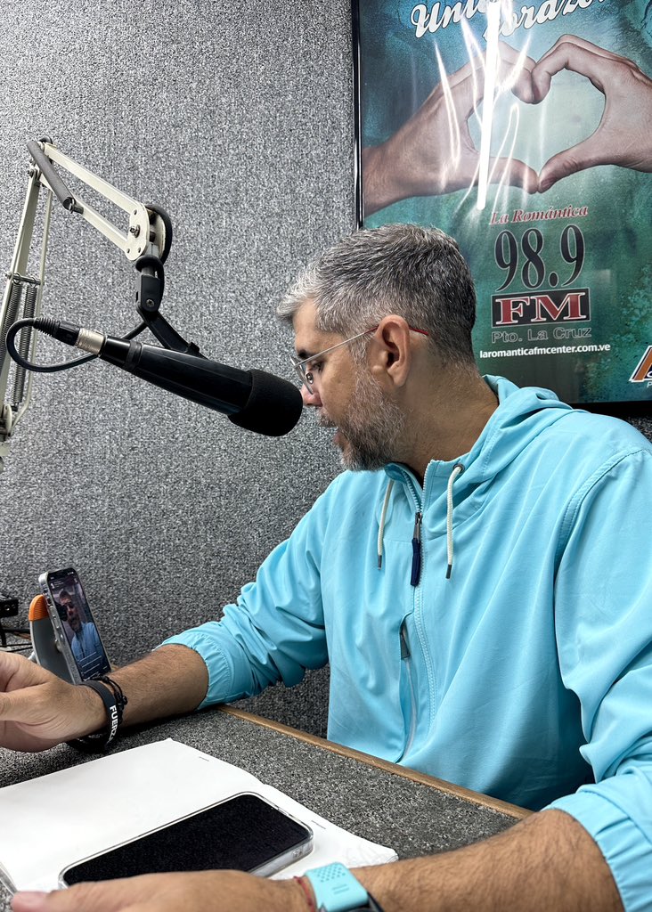 manuelferreiraG's tweet image. Iniciamos la semana con nuestro programa #HolaVecino transmitido todos los lunes entre 08:00 y 09:00 de la mañana por La Romántica FM a través del circuito FM Center 📻

Expusimos nuestro recuento sobre todos los detalles concernientes al abordaje de la Alcaldía de Lechería y los