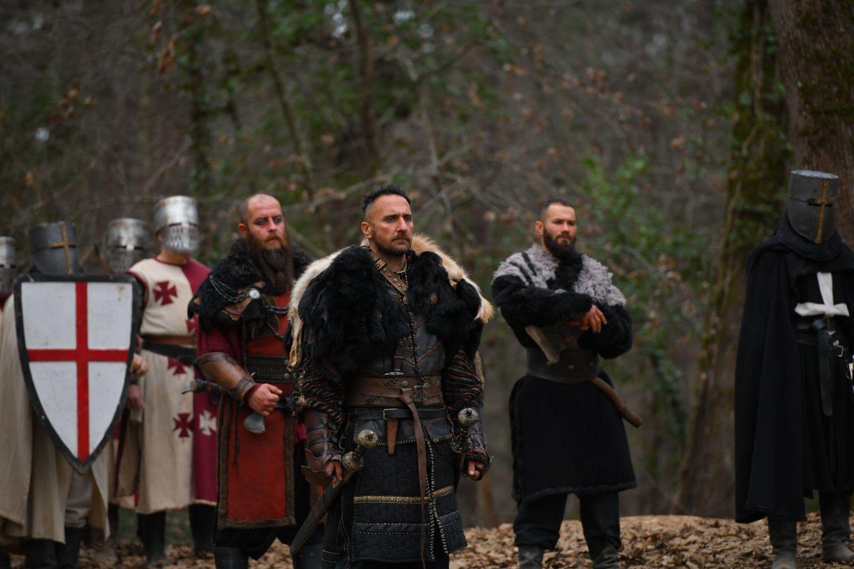 Gregor 
Bu aksam 
#KudüsFatihiSelahaddinEyyubi ⚔️