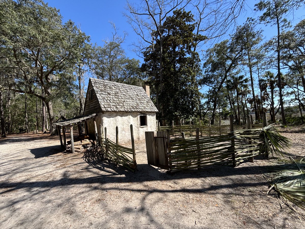bodnerK2's tweet photo. Love hiking our state parks! Checked off Skidaway & Wormsloe Historic Site. @GaStateParks #hikeGA https://t.co/UdTXFPfbLf