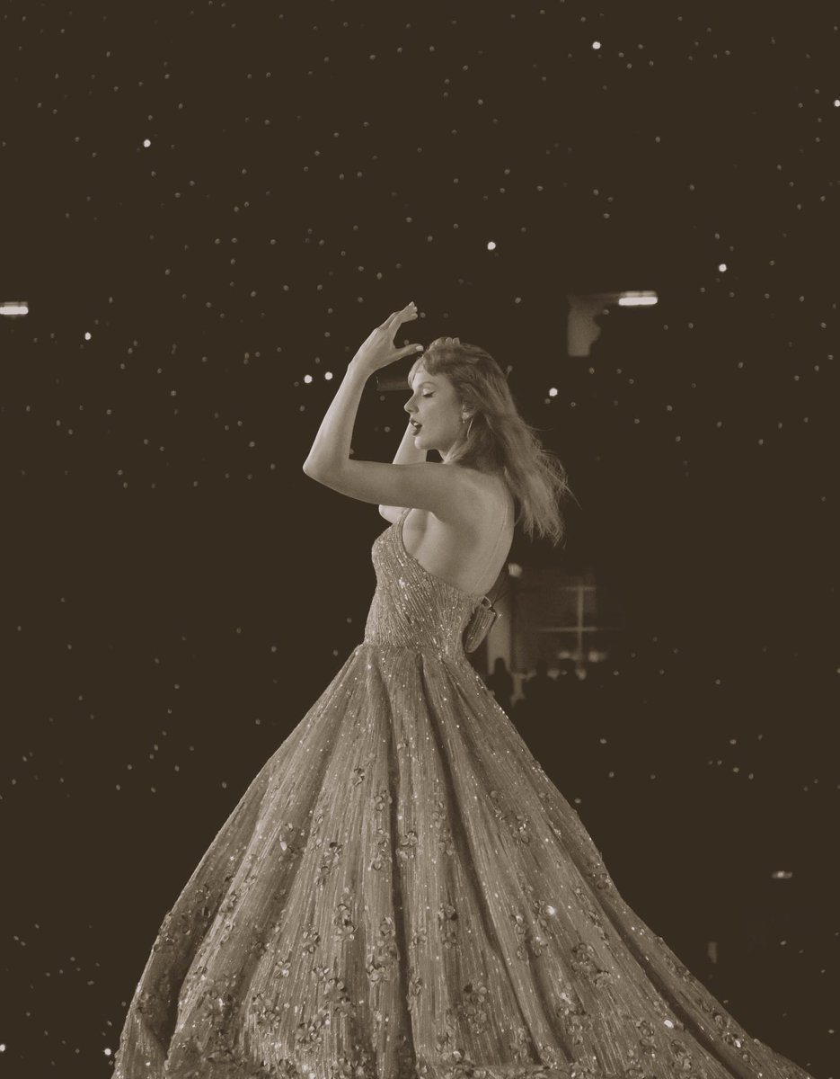 The Eras Tour tweet media