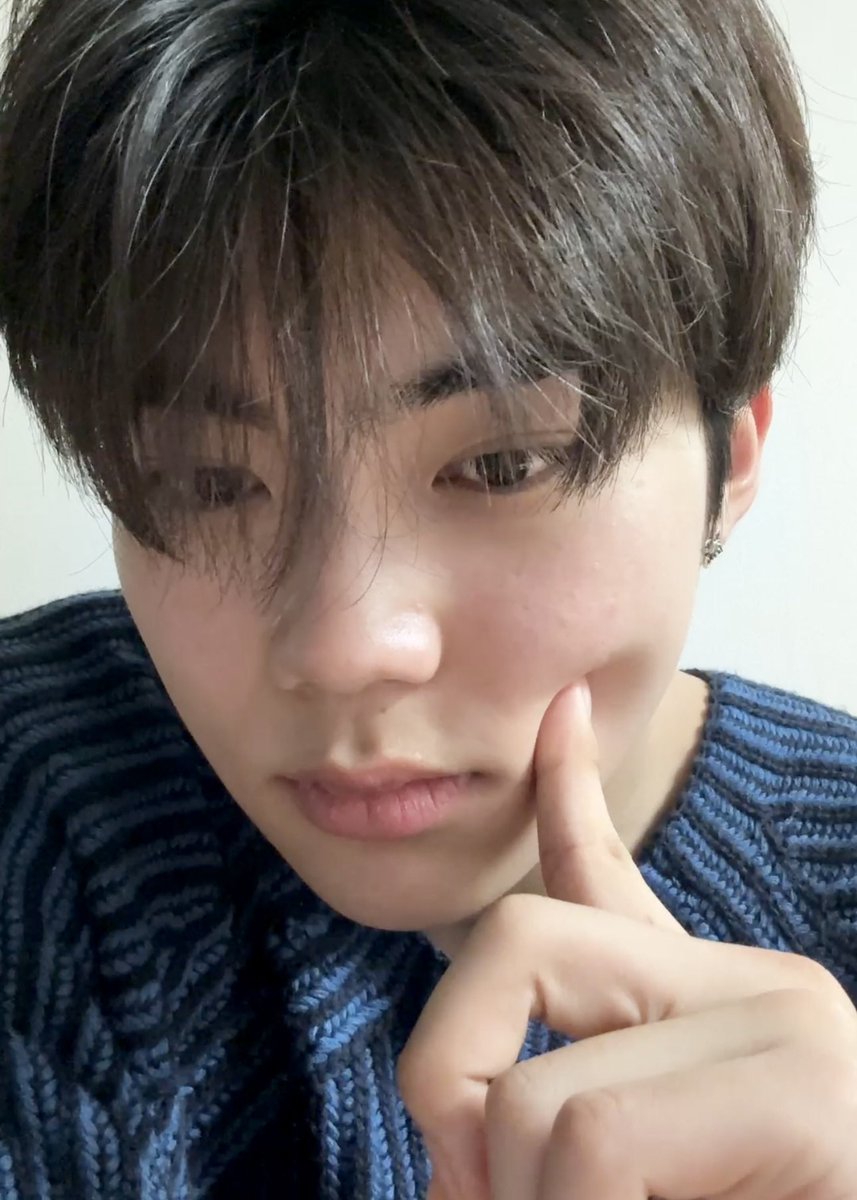 จะให้หอมอ่อ หึ @hiqxgunwook