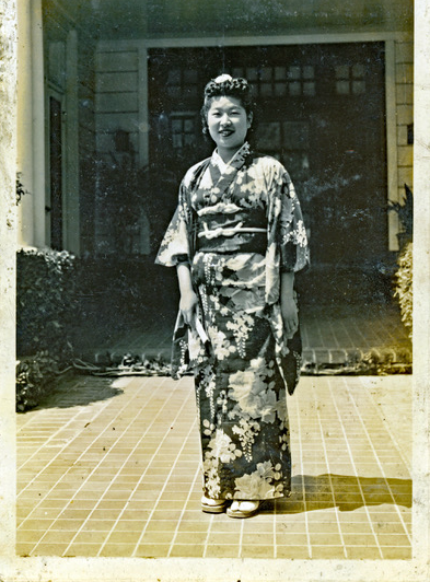 My grandma Betty was born in Hollywood and sent to <a href="/HeartMountainWY/">Heart Mountain Wyoming Foundation</a> with 14,000 other Japanese Americans. #NeverAgain