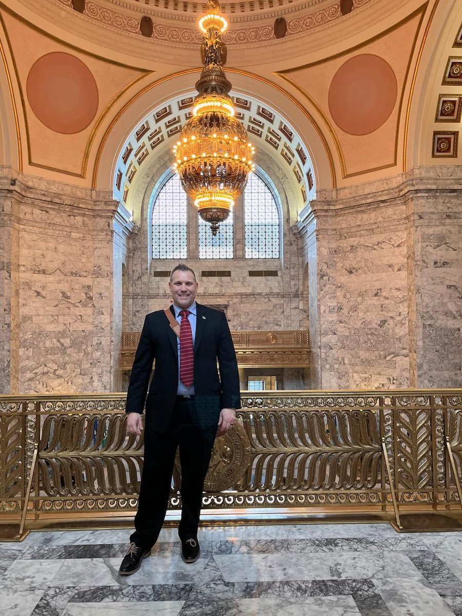 SerranoForWA's tweet image. Reflecting upon President's Day this weekend at our State Capitol. Former Presidents have stood up and led when times were tough, and when the odds were steep. I am inspired by their courage, which helps solidify my determination to stand up and fight for our beautiful state.…