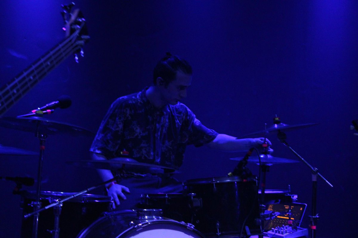 NUCLEO EMERGENTE
16.02.2024
Nos vemos a la próxima 
📸: @_gretartt
|||\\