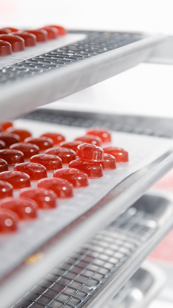 What is a COAST gummy made out of? 

Only organic and all-natural ingredients. No high fructose corn syrup, no artifical colors or flavors. 

Feel GOOD about what you put in your body.