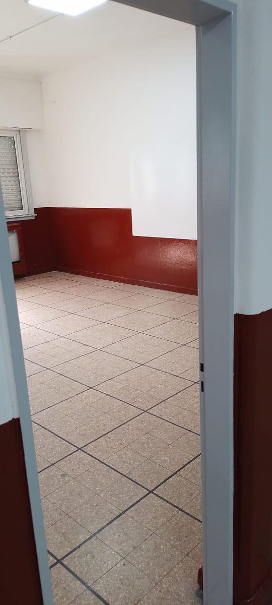 stmavellaneda's tweet photo. #CentroEducativo

COLEGIO SECUNDARIO

Terminamos los trabajos de pintura en las nuevas aulas de nuestro @NSA_STMA https://t.co/NYGJjOG7KJ