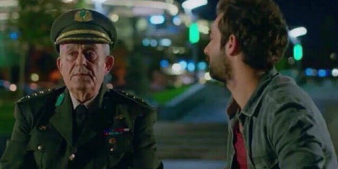 ''İfade edemediğim bir eksiklik hissi var içimde, sanki her şey başka türlü olabilirdi.''