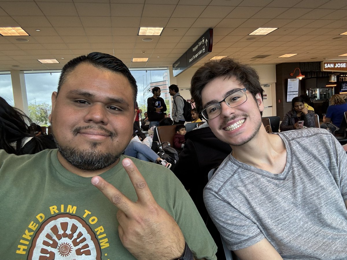 I ran into <a href="/GraysonTCD/">Grayson</a> at the airport coming home from #GenesisX I played friendlies and lost to his non existent Steve. Oh well. lol 😂