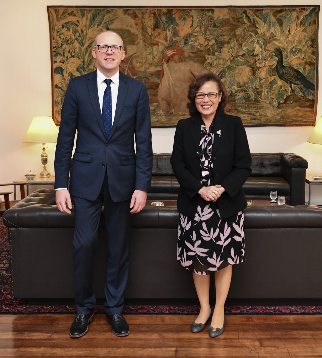 The Secretary-General, Ambassador Maria Laura da Rocha 🇧🇷, held a meeting with Latvia’s Secretary of State for Foreign Affairs @andrispelss. @Latvian_MFA 🇱🇻