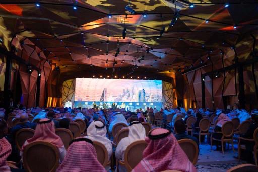 kuwaiz's tweet photo. شاركت اليوم مع عدد من أصحاب المعالي في #ملتقى_السوق_المالية_السعودية24 والذي ناقش التحديات والفرص الرئيسة في القطاع المالي المحلي والدولي، بهدف تعزيز النمو والفرص والابتكار في القطاع، بما يعكس #رؤية_السعودية_2030 . https://t.co/qpIVz2R2Vl