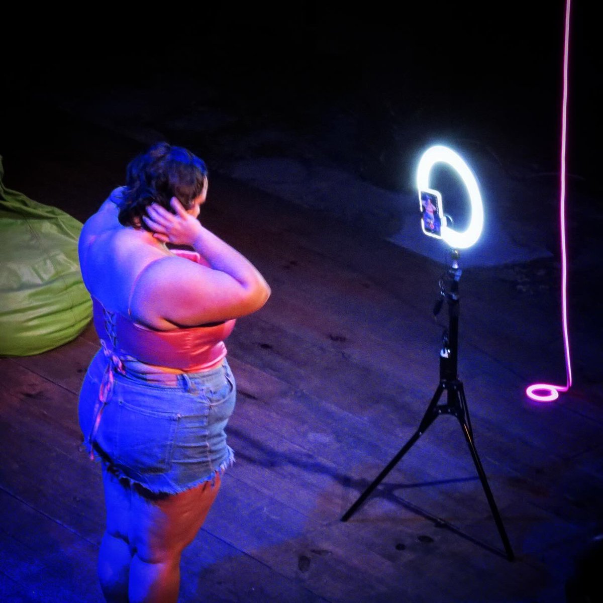 teatroconvoy's tweet photo. 📸 Fotografía de Sofía Ruiz Esparza María Cantarell y #TiroConvoy 

@barbyeutopia volverá muy pronto… 💫🌟💅🏼

@Helenico https://t.co/DIY7gVKNHw