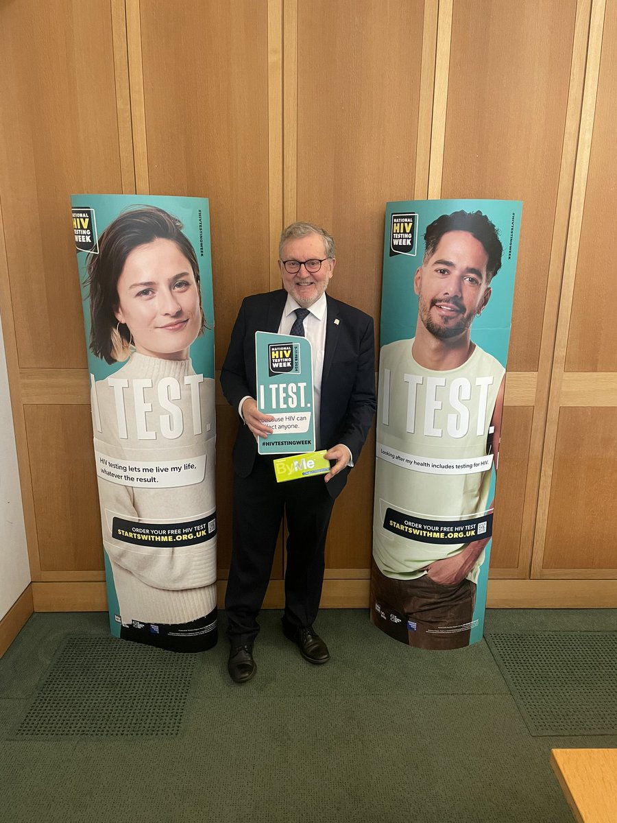 Pleasure to see our patron @DavidMundellDCT at the @THTorguk #HIVTestingWeek Drop-In earlier this month. Testing is easy. It takes just 15 mins from test to result. Made possible by @Conservatives reforms to self-testing, NHS budgeting and funding initiatives like Testing Week.