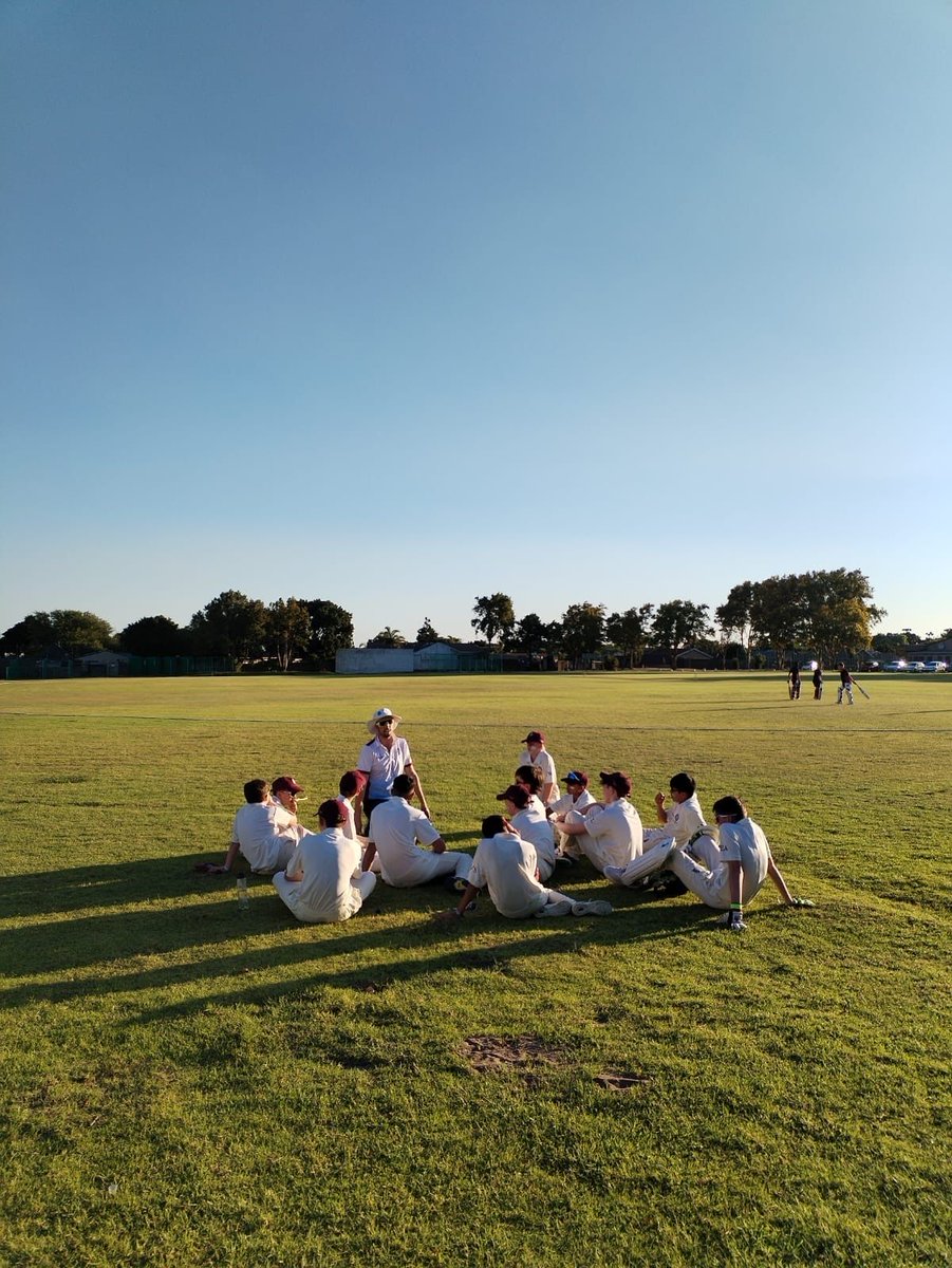 LockersSport's tweet photo. A boiling hot day back in Cape Town as we played Bastion Primary. The boys battled away and can be really proud of their efforts. A impressive 60 for Leon and a great opening spell of bowling from Freddie. Two T20’s under floodlights to come tomorrow. #lpsport #enthusiasmforlife https://t.co/VzPoyFSD5y