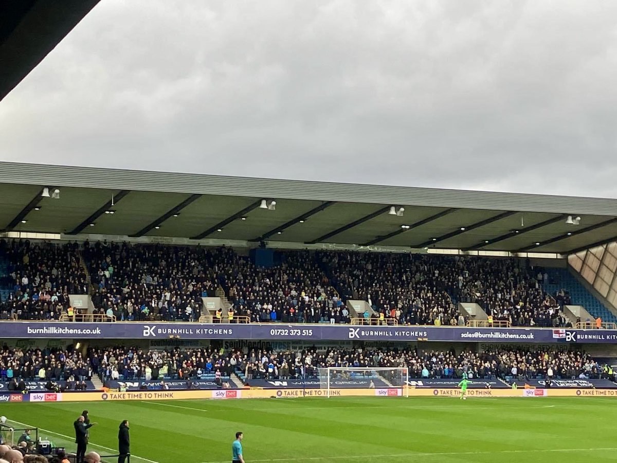 Awaydays23's tweet photo. Sheffield Wednesday at Millwall #SWFC https://t.co/58gb9vWWXS
