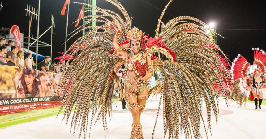 Mientras manda millones al carnaval de Corrientes, <a href="/JMilei/">Javier Milei</a> va a eliminar fondos fiduciarios con la excusa de que para él "carecen de transparencia". Entre dichos fondos están el Procrear, fondos para la ciencia, las víctimas de trata de personas o el combate de incendios.