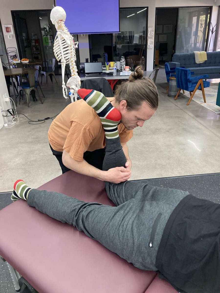 IMMTSeminars's tweet photo. Elbows, knees, shoulders, oh my!!! Had a great time in #Phoenix teaching extremity manipulation this weekend. Lots of cracks going on all over the body!

#physicaltherapy
#spinalmanipulation
#chiropractic #manualtherapy 
#athletictraining 
#massagetherapy
#acupuncture https://t.co/vE05affmbP