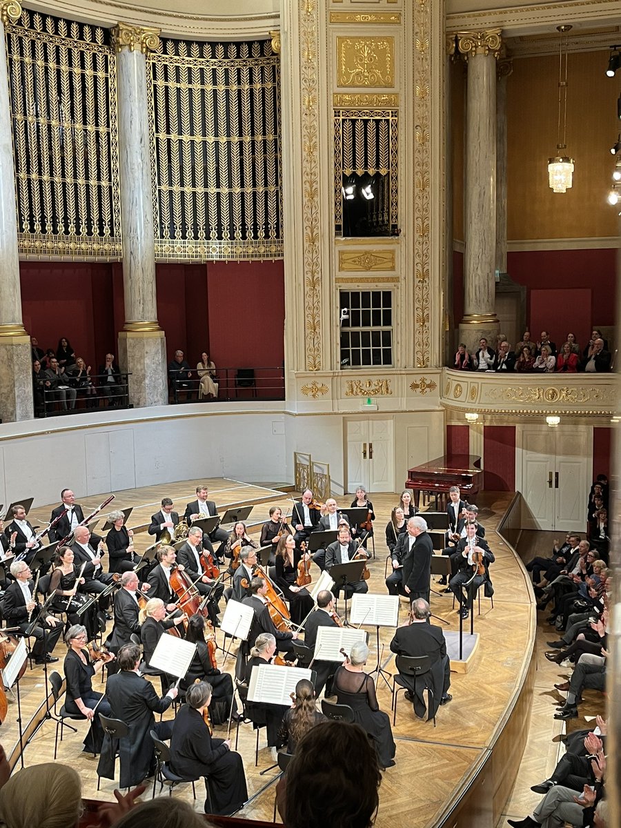 Sir András Schiff shared his passion for Mozart, Bach & Mendelssohn with @StaatskapelleDD @Konzerthauswien