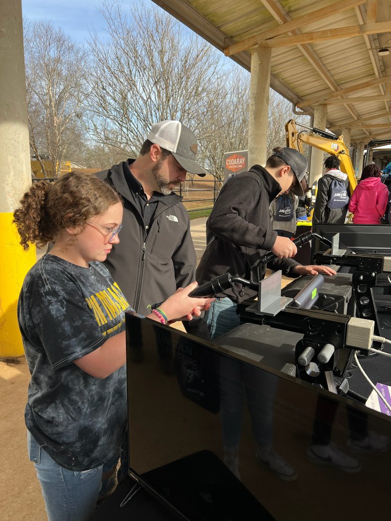 buildms_'s tweet photo. #Throwback to such a fun event! Thanks again to Area Development Partnership (ADP) for hosting & shoutout to our partners at Codaray Construction.
#CTEMonth #MCEFworks #CareersInConstruction https://t.co/xSJwxdQT7S