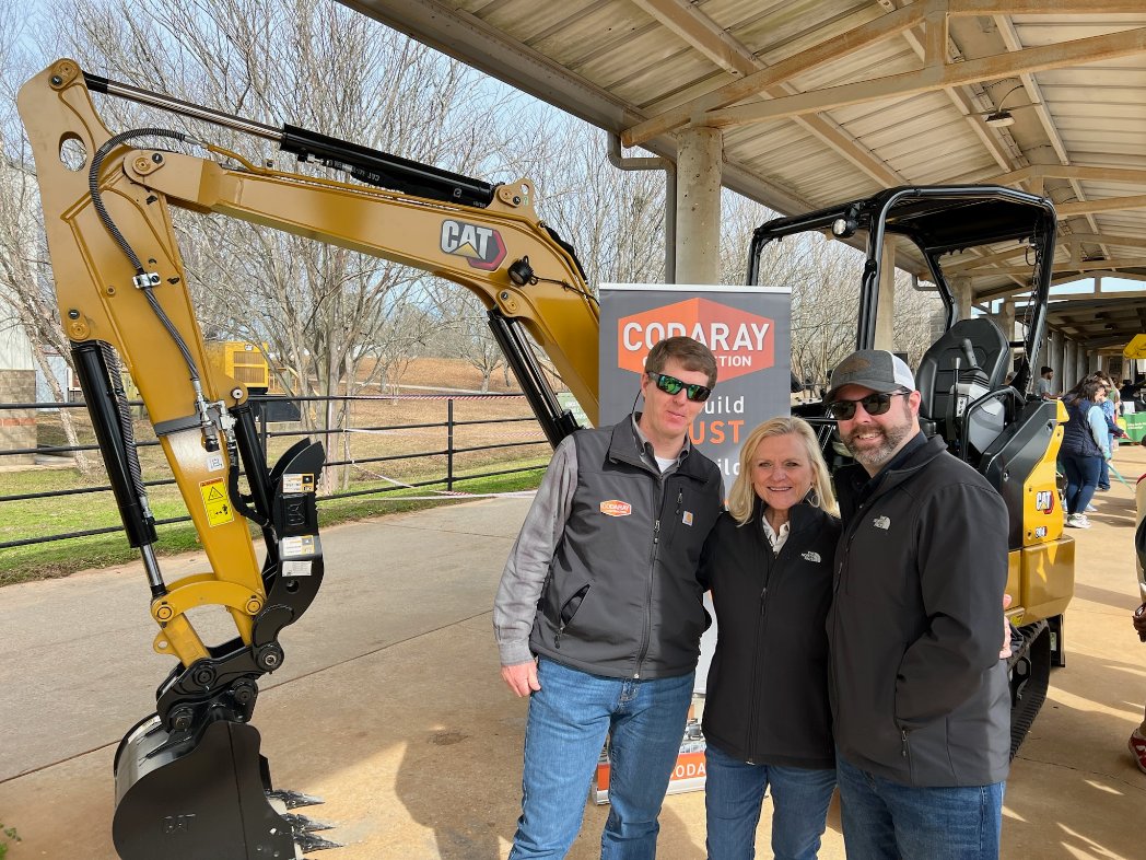 buildms_'s tweet photo. #Throwback to such a fun event! Thanks again to Area Development Partnership (ADP) for hosting & shoutout to our partners at Codaray Construction.
#CTEMonth #MCEFworks #CareersInConstruction https://t.co/xSJwxdQT7S