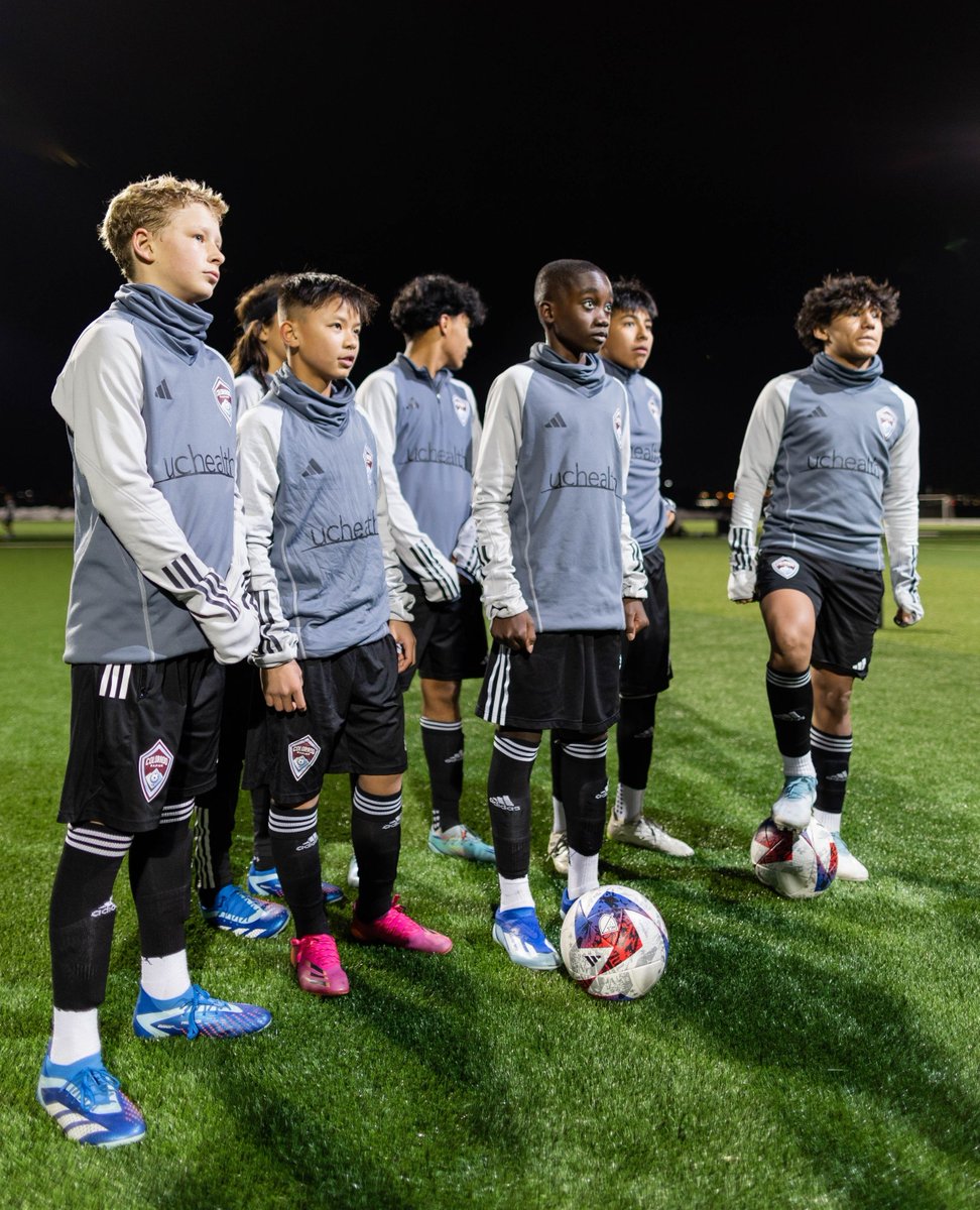 ColoradoRapids's tweet photo. Quiet on set 🎬⁠
⁠
Go on behind the scenes of the One Flag shoot 📸🏁

#Rapids96 https://t.co/yWqBnIJUzw