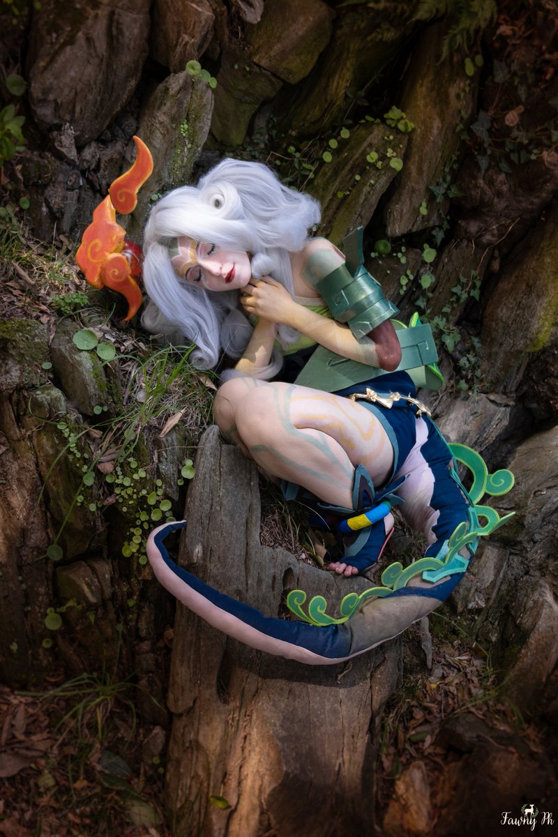Milkywaycosplay's tweet photo. Sharing my favourite pic 🥹 #shanhaiscrollsneeko #neekocosplay https://t.co/rcTSukWrVN