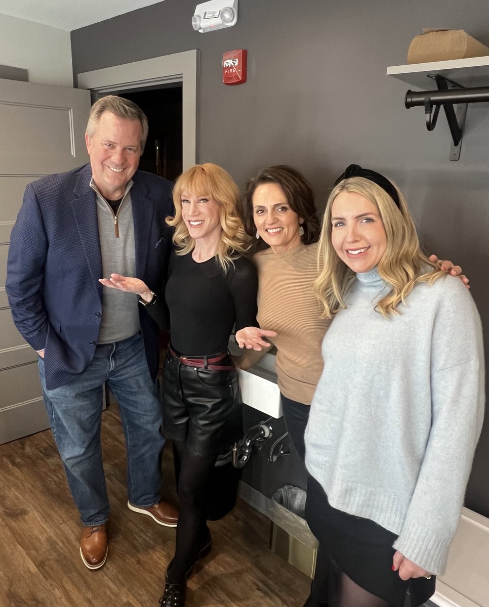 Your next comedy show. @kathygriffin is back where she belongs on stage. Absolutely hysterical! Big thanks to (my soon-to-be Boston co-host) Meredith Lynch for the collab w/Kathy and my guy, @CBS6Greg, for bringing credibility our celebrity crisis klatch.