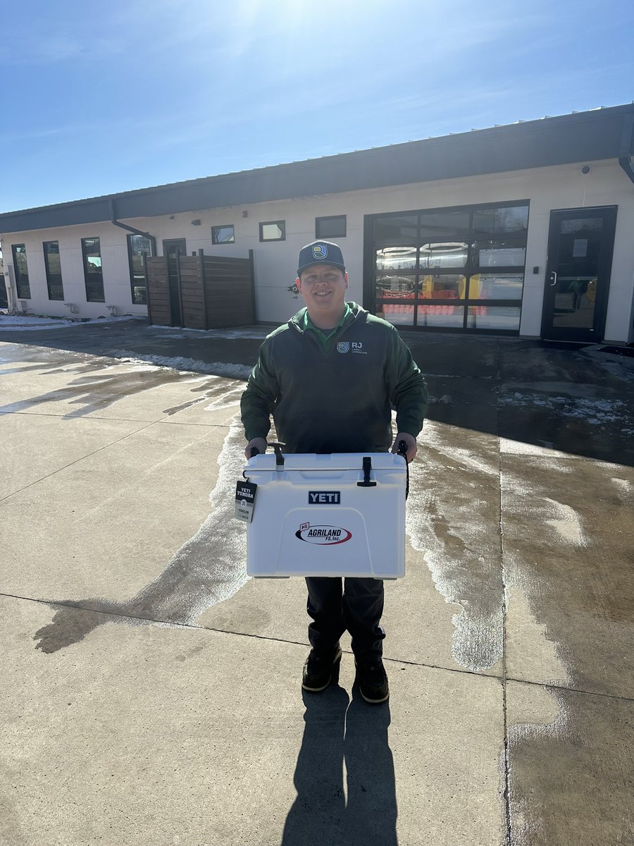 fs_turf's tweet photo. Congrats to Jake Newman of RJ Lawn and Landscaping for winning a yeti cooler in a raffle at the @Iaturfinstitute trade show @AGRILANDFS booth! https://t.co/dq9J2YTECy