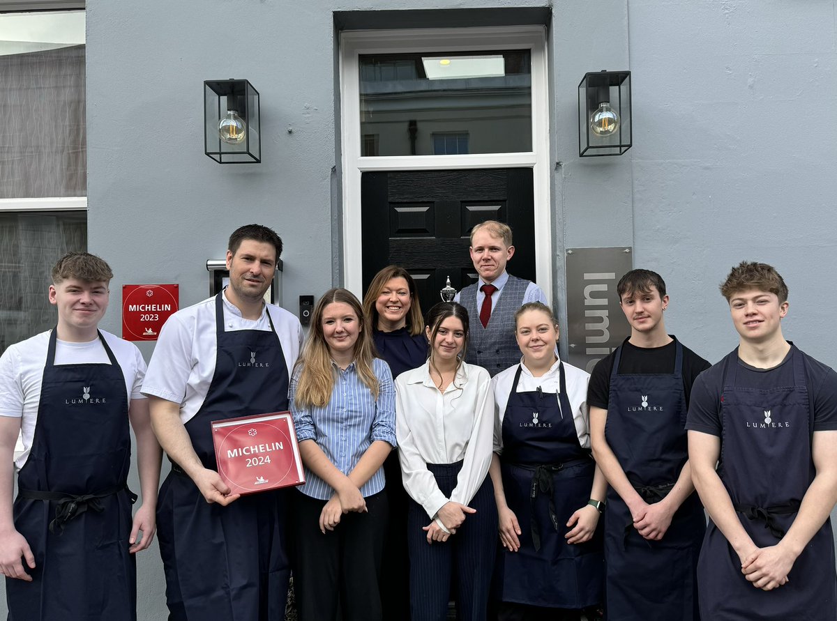 Thrilled to have retained our Michelin Star &amp; to have received our <a href="/MichelinGuideUK/">The MICHELIN Guide</a> plaque for 2024.
Huge thanks to these guys &amp; girls for all of their dedication &amp; hard work xx #teamlumiere