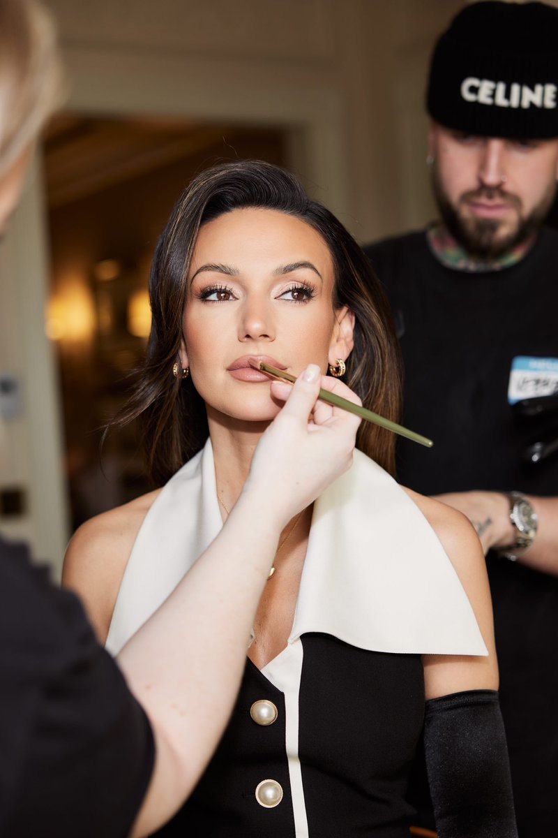 Michelle Keegan photographed by me for BAFTAS 🖤

 #EEBAFTAs