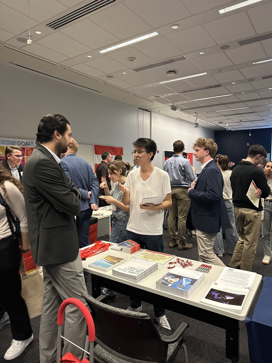 SwissCGAtlanta's tweet photo. We had a blast during the #GermanDay hosted by @gt_languages! 🎓🐝

Our Consul General and other panelists shared anecdotes about professional misunderstandings, and students talked about their experiences learning German. 🇨🇭🗣️🌐

For more ℹ️👇

https://t.co/uvBVTyuuOk https://t.co/RrmdQFXW9Y