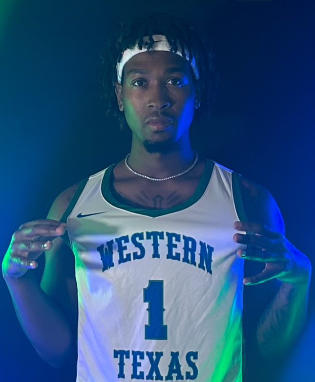jakelieberman2's tweet photo. Daniel Nixon out of Western Texas Juco just finished with 21 points &amp; 8 rebounds against No. 1 South Plains.

The newest programs to reach out are South Dakota &amp; UNC Asheville.

Others involved:

UC Riverside
Ohio
Bowling Green
Tarleton St
Green Bay
RMU
Southern U
LIU
UNH https://t.co/uwuL3tK9vN