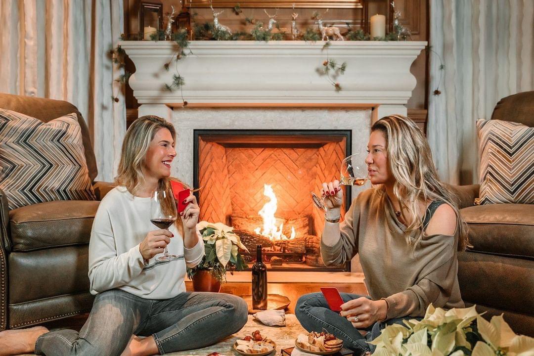Wine Country Ontario (@winecountryont) on Twitter photo Happy Family Day! 💝 Wishing a day filled with love and laughter to you and yours. Don't forget to use our #VQA Matchmaker tool to find the perfect wine to celebrate your family!
Which Ontario #VQA wines are you enjoying with your family tonight?
📸 <a href="/TwoSisters_wine/">Two Sisters Vineyards</a> Happy Family Day! 💝 Wishing a day filled with love and laughter to you and yours. Don't forget to use our #VQA Matchmaker tool to find the perfect wine to celebrate your family!
Which Ontario #VQA wines are you enjoying with your family tonight?
📸 <a href="/TwoSisters_wine/">Two Sisters Vineyards</a>