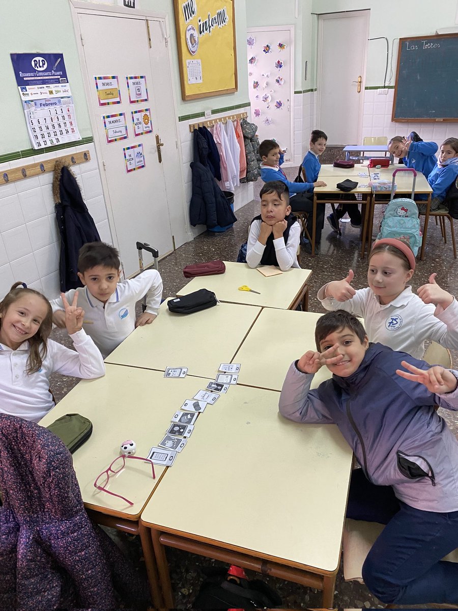 Los niños y niñas de 2EP han estado realizando una actividad en la que debían ayudar Digiwoman a encontrar unos objetos e información que había perdido. Para ello han tenido que organizar y clasificar.
<a href="/CPRRegionMurcia/">CPR Región de Murcia</a>  <a href="/Educarm/">Educarm</a> <a href="/divinomaestrofe/">Divino Maestro Fundación Educativa</a>  <a href="/AytoLasTorresC/">LasTorresdeCotillas</a> <a href="/AMPA_DM_LTDC/">AMPA C. Divino Maestro Las Torres de Cotillas</a>