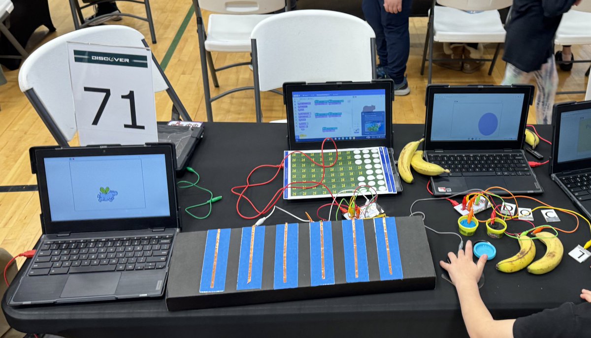 PStepko's tweet image. Huge thank you to @LCPSchools for inviting @CuCPS to tour their 5Cs Student Exhibition of Learning event! 80 showcases of student voice, choice and ownership of learning! #VaLIN 4.0 @WendyTillett @GinnyGills