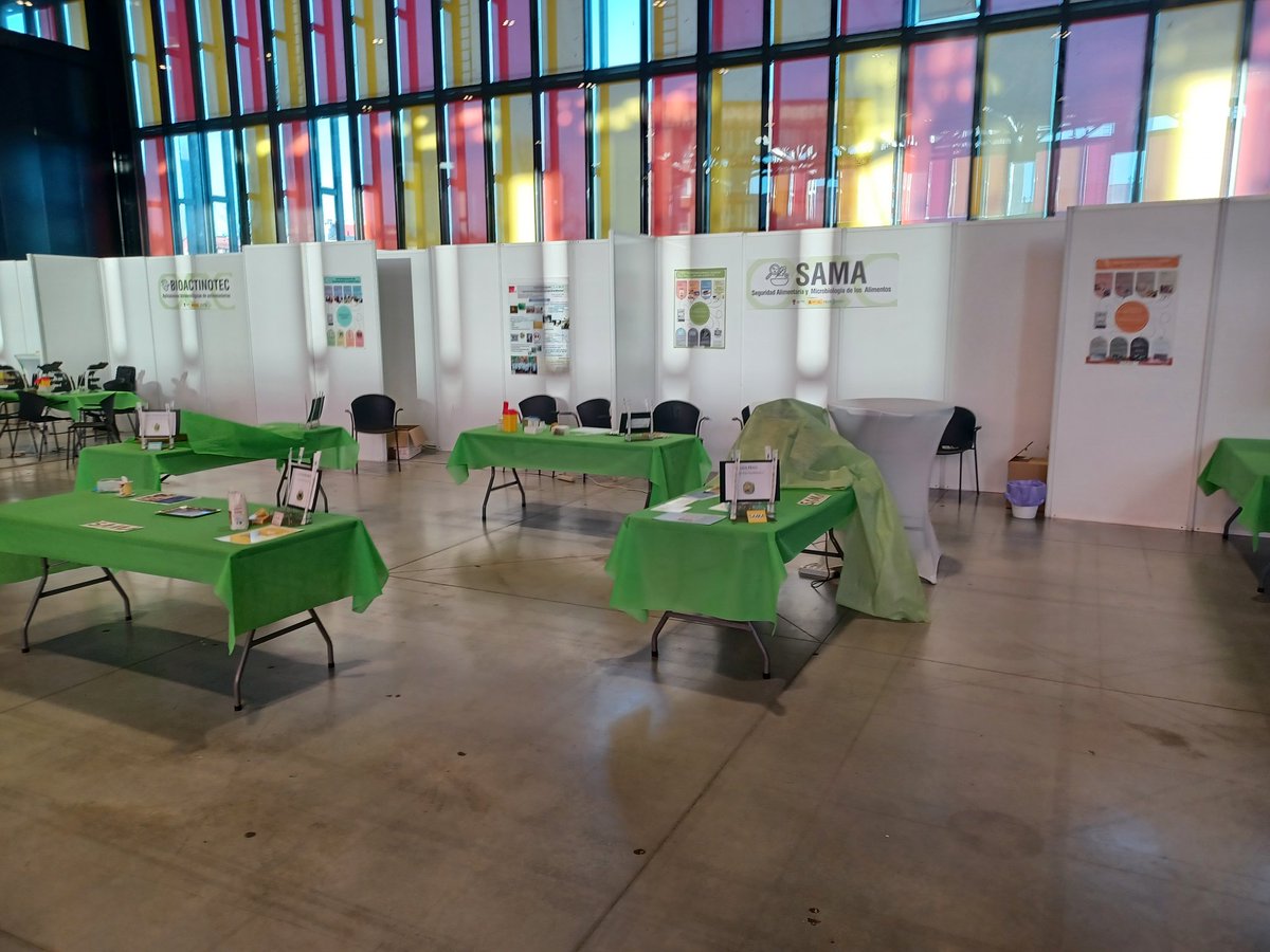 chemarcalleja's tweet photo. ¿No conoces la actividad investigadores de @unileon?
Descúbrelo esta semana con nosotros #SAMA_Ule y el resto de grupos de investigación en
#expociencia #expocienciaunileon 
#CienciaCompartida
📷 ¡Todo listo! https://t.co/G1bTfEgNkI